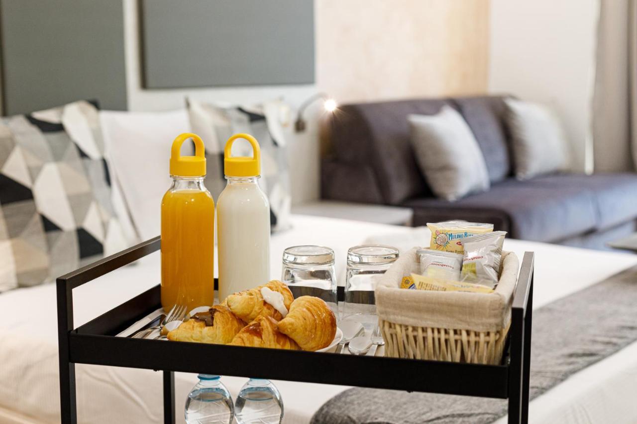 Erreggi Luxury Rooms Roma Ngoại thất bức ảnh