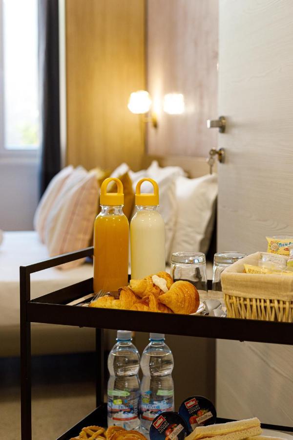 Erreggi Luxury Rooms Roma Ngoại thất bức ảnh